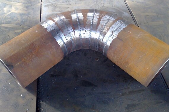 Фото Отвод сварной секторный (колено) d1420мм (Ду1400) для стальной трубы